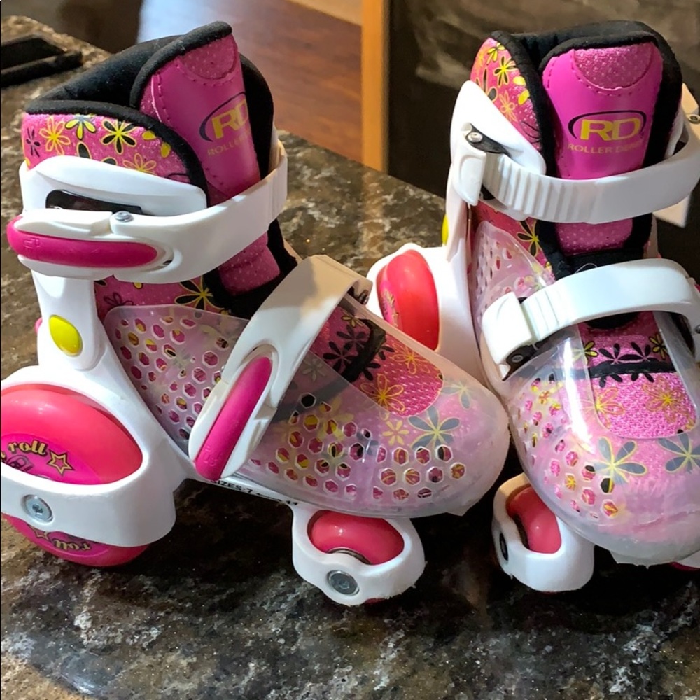 Fun Roll Skates